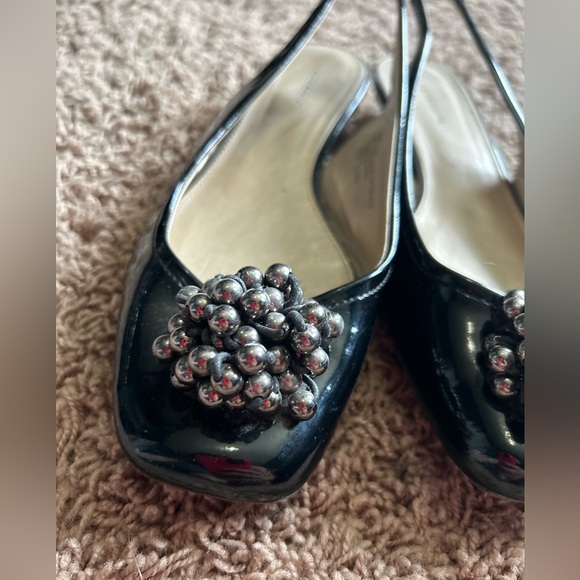 Liz Claiborne kitten heel sling backs - Picture 3 of 4